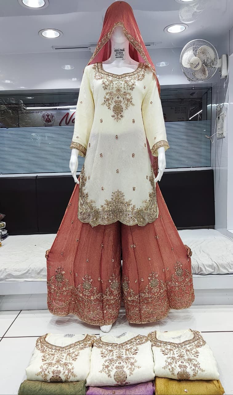 Mega dress collection — 1100 plus designs at Gujrat Fashion